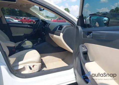 2014 Volkswagen Jetta 2.0L Tdi z USA, uszkodzony, nr VIN 3VWLL7AJ8EM408252